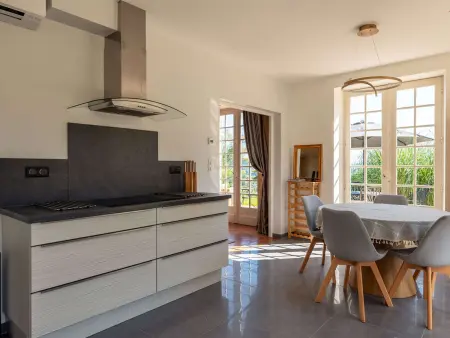 Maison en pierre avec piscine privée à Siorac-en-Périgord : photo 12