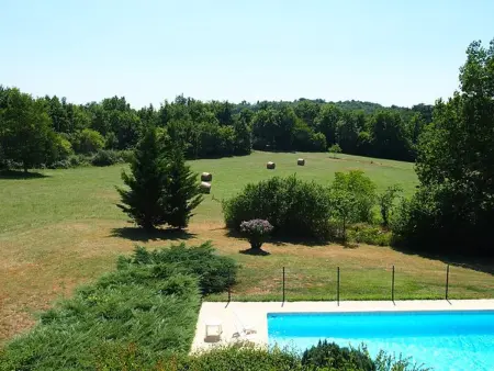 Maison en pierre périgourdine avec piscine privée à Saint-Chamassy : photo 3