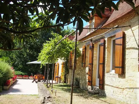 Maison en pierre périgourdine avec piscine privée à Saint-Chamassy : photo 4