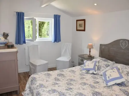 Maison en pierre périgourdine avec piscine privée à Saint-Chamassy : photo 11