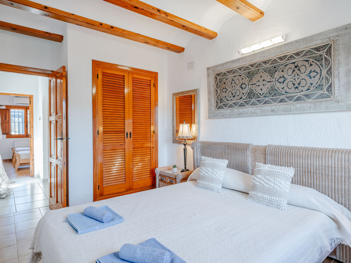 Villa Cristina – piscine, verger et vue montagne à Javea - Photo 19