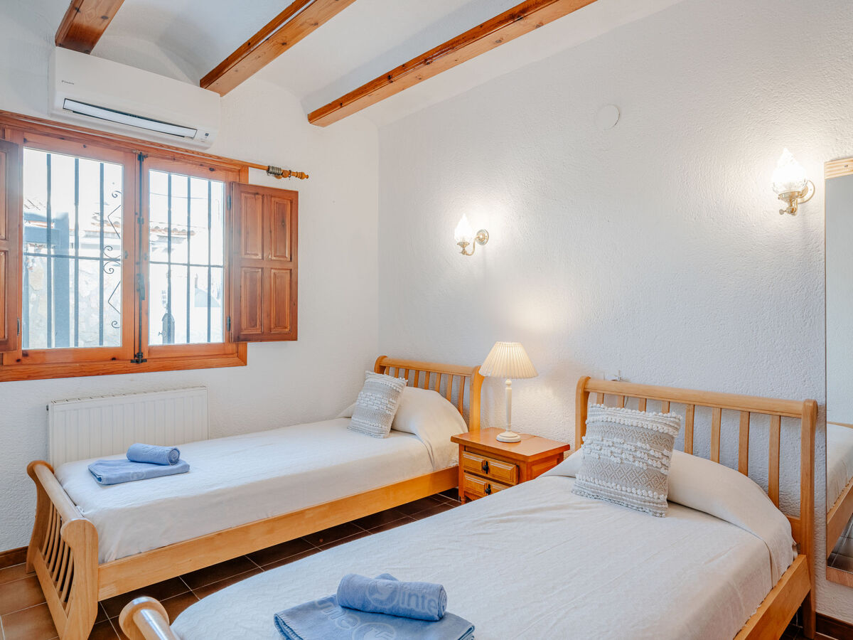 Villa Cristina – piscine, verger et vue montagne à Javea - Photo 21