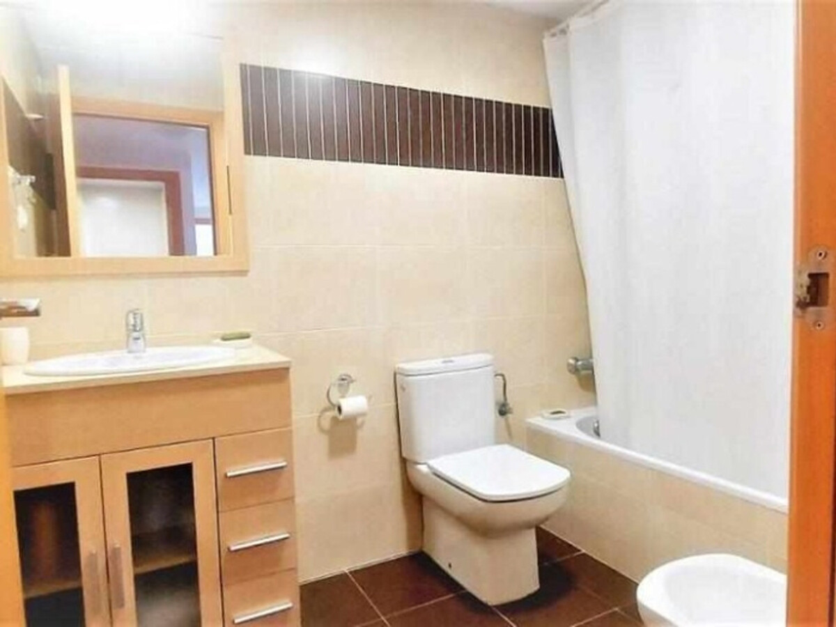 Spacieux appartement à Salou, 500 m de Port Aventura - Photo 18