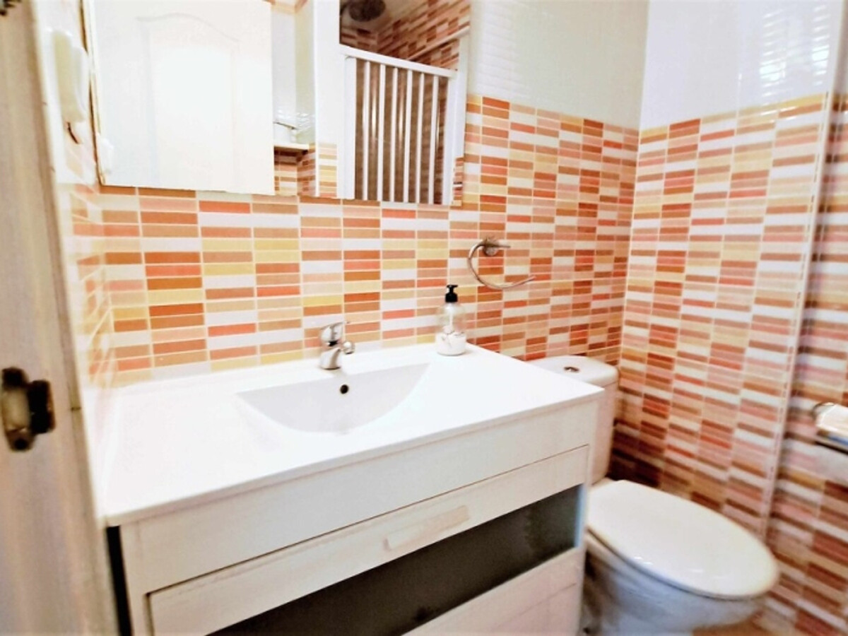 Appartement 2 chambres à Salou, 400m plage et commerces - Photo 18