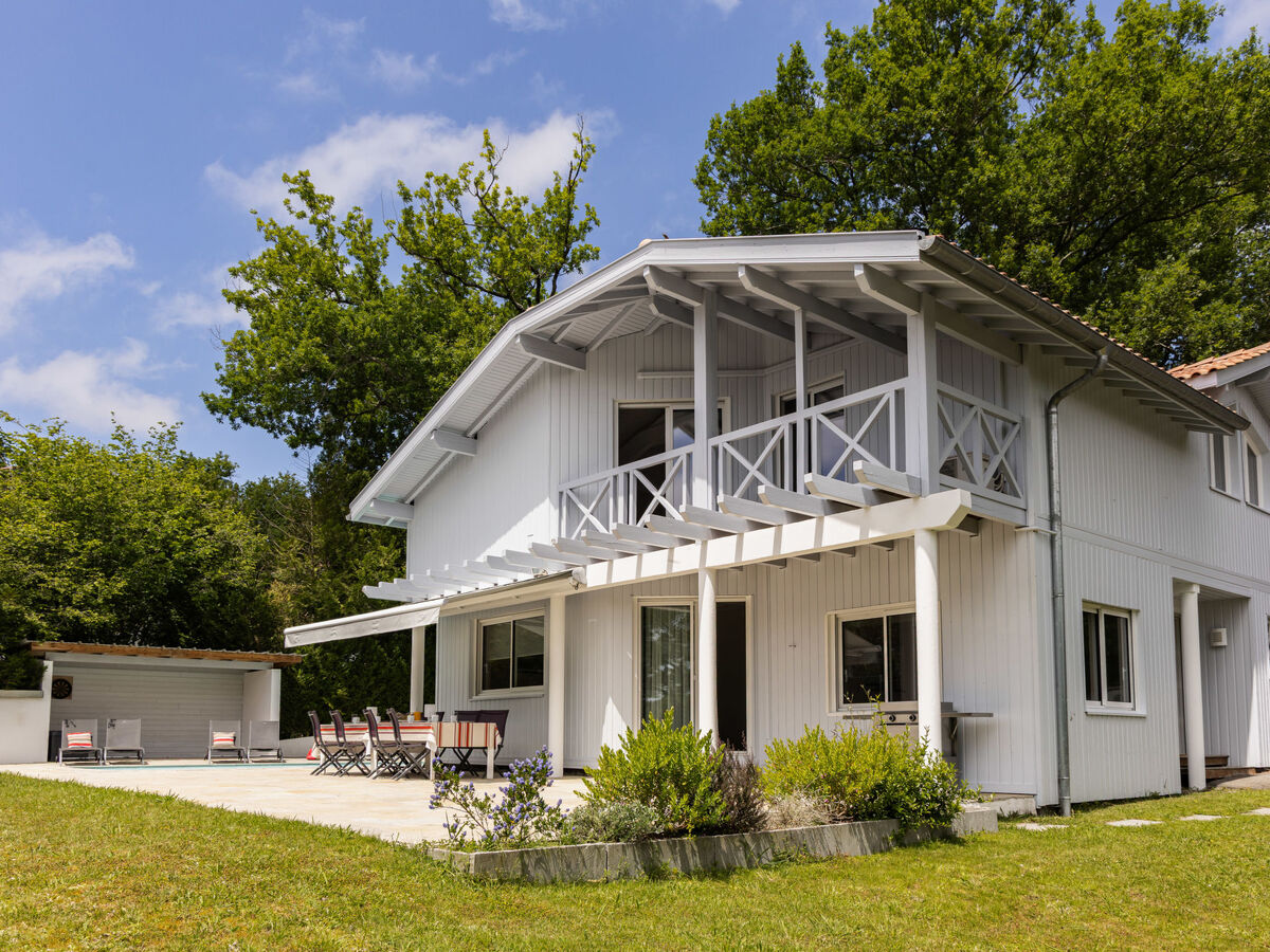 Villa Iturria à Anglet – piscine chauffée et jardin de 9 500 m² - Photo 21