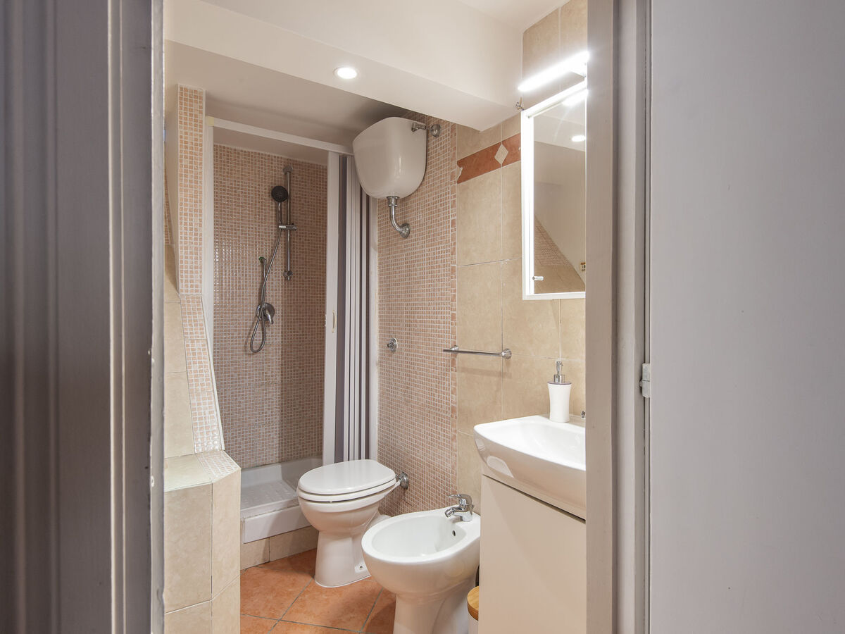 Il Nido – Appartement 2 niveaux près de Roma Termini - Photo 17