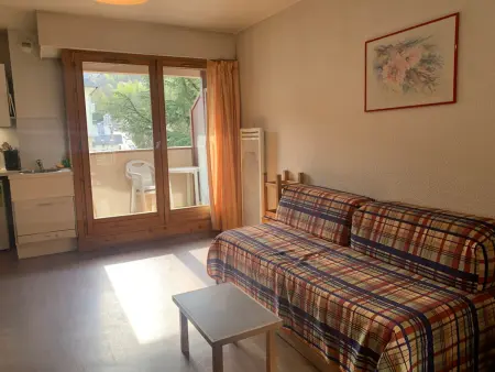 Location appartement à Brides les Bains, Studio PMR, 4 pers, centre-ville, parking, wifi