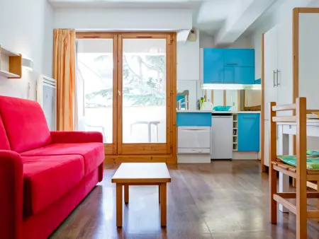 Location appartement à Brides les Bains, Studio 2* avec Wifi au centre de Brides-les-Bains