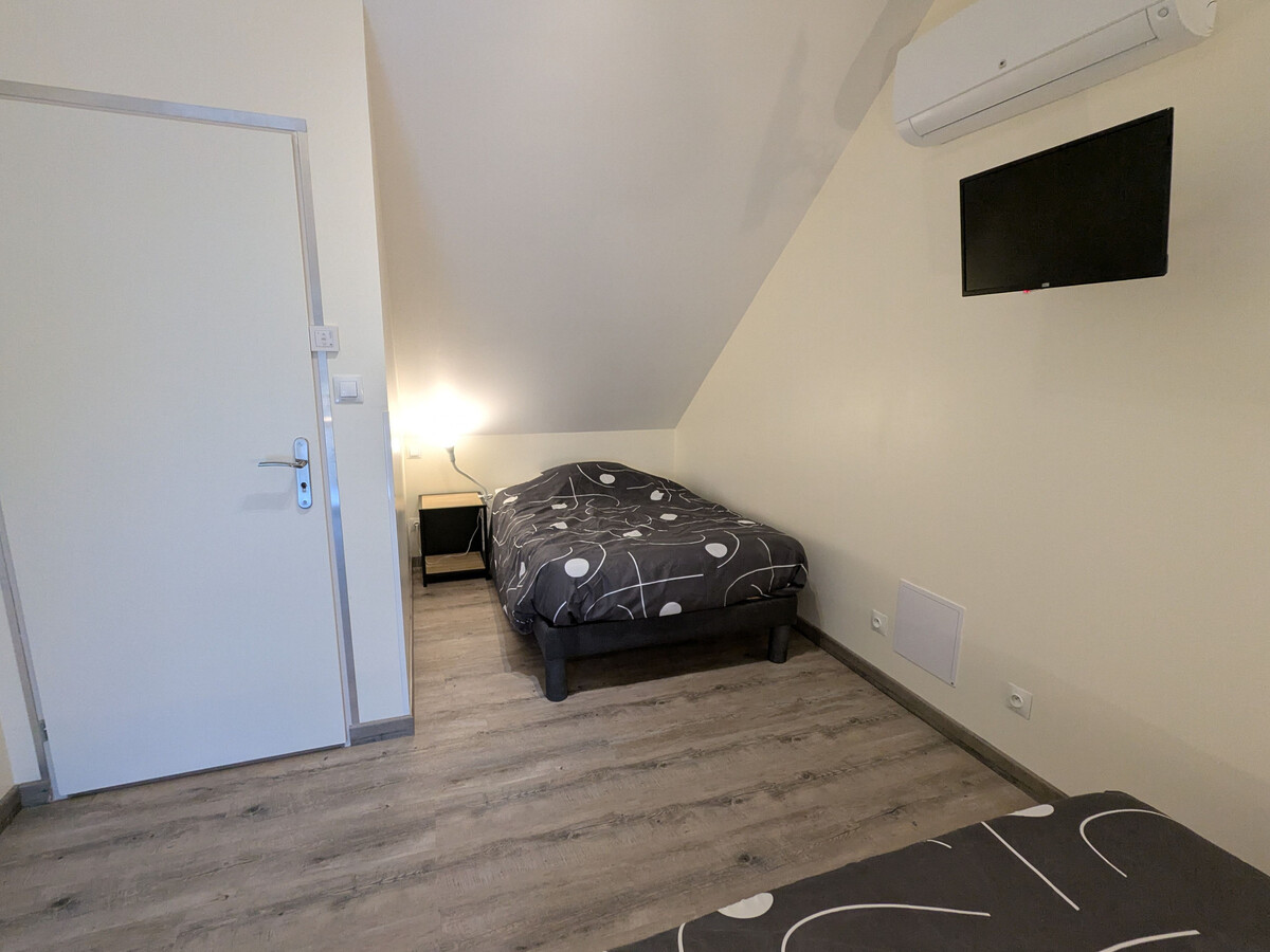 Gîte 6 pers., 4 chambres, climatisation et terrasse - Photo 9