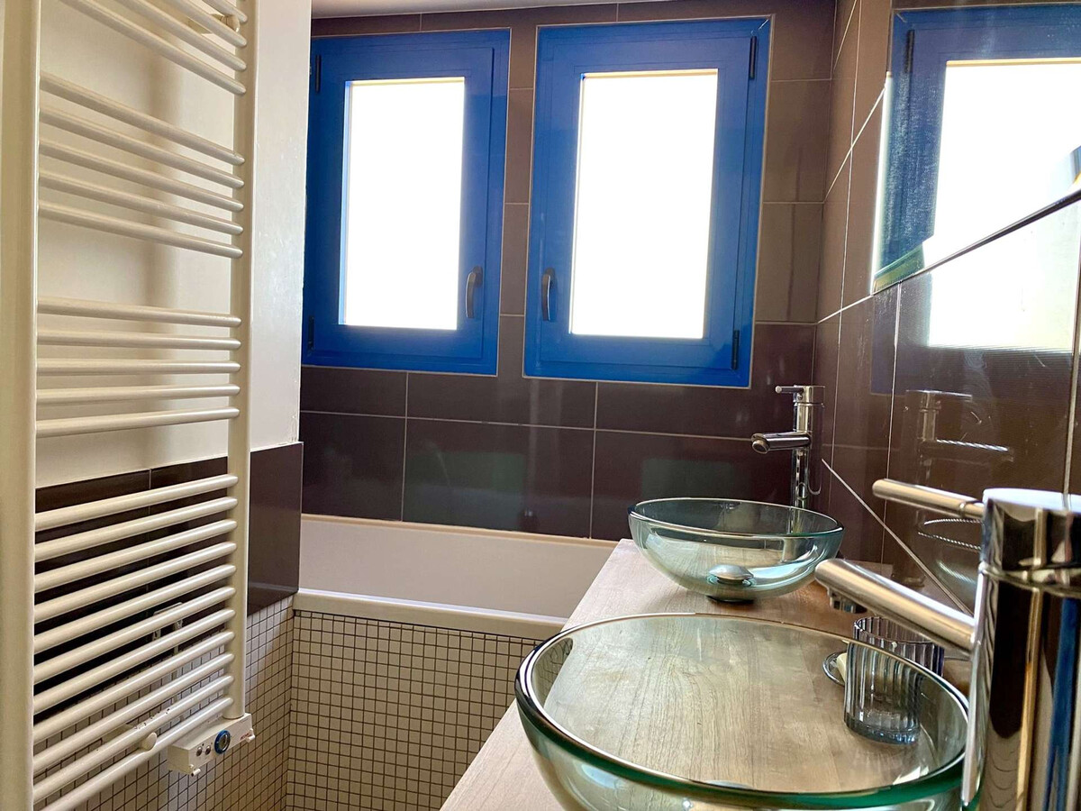 Villa familiale 10 pers. avec piscine et accès direct mer - Photo 13