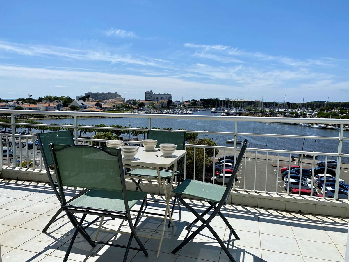 Appartement rénové 4e étage, vue port à Saint-Gilles-Croix-de-Vie - Photo 13