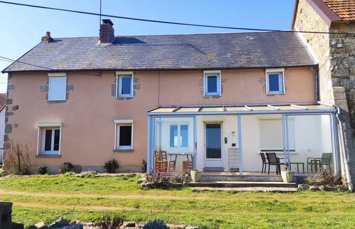 Maison 100 m² avec jardin et barbecue à Charron - Photo 1