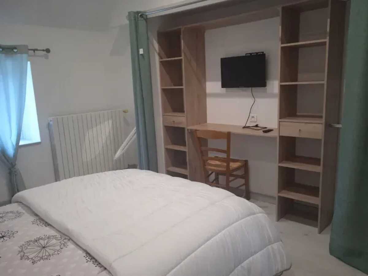 Maison 100 m² avec jardin et barbecue à Charron - Photo 13