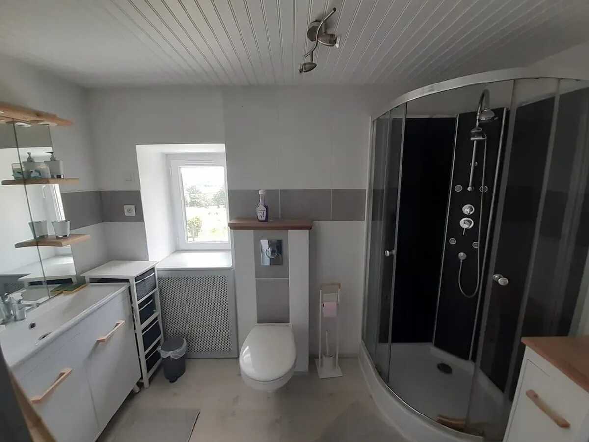 Maison 100 m² avec jardin et barbecue à Charron - Photo 18