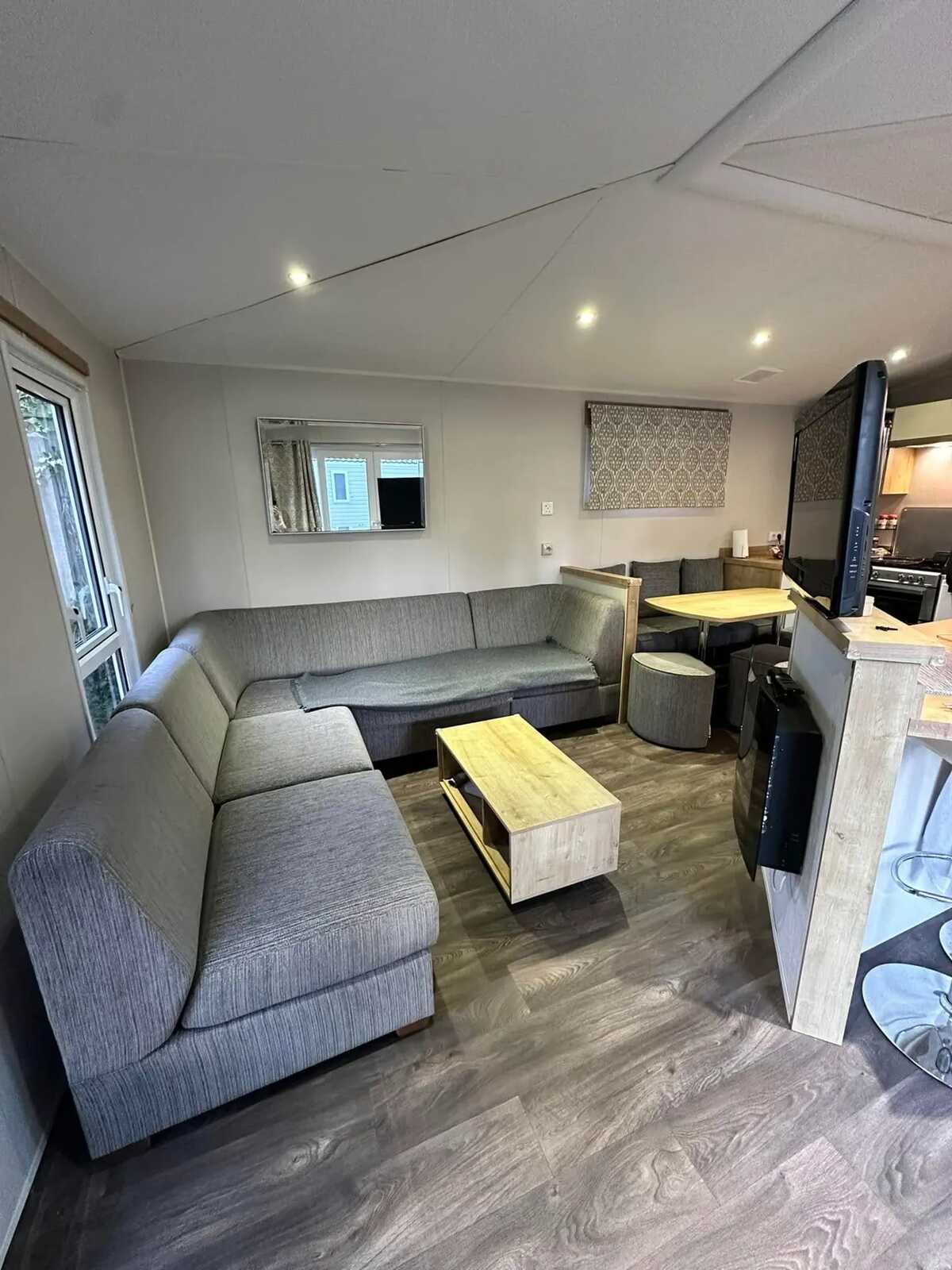 Bungalow 6 personnes à Saint-Jean-de-Monts, piscine et terrasse - Photo 5