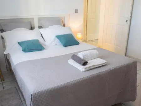 Appartement familial avec jardin clos et vue mer au Robert : photo 5