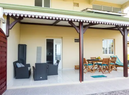 Appartement familial avec jardin clos et vue mer au Robert : photo 16