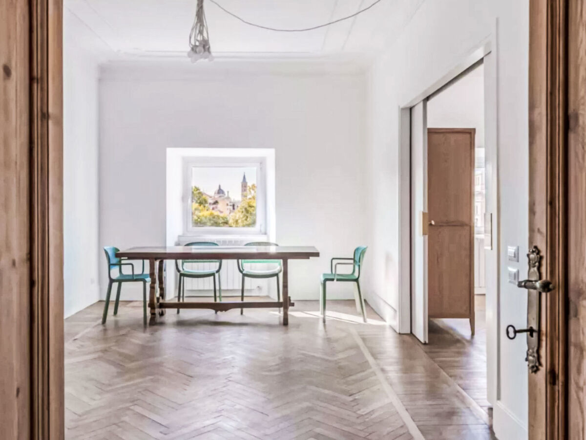 Appartement Conte di Savoia – Vue sur Rome, 90 m² au 6e étage - Photo 2