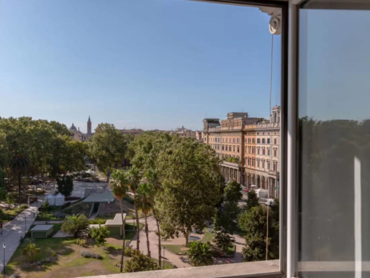 Appartement Conte di Savoia – Vue sur Rome, 90 m² au 6e étage - Photo 5