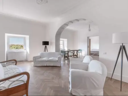 Appartement Conte di Savoia – Vue sur Rome, 90 m² au 6e étage