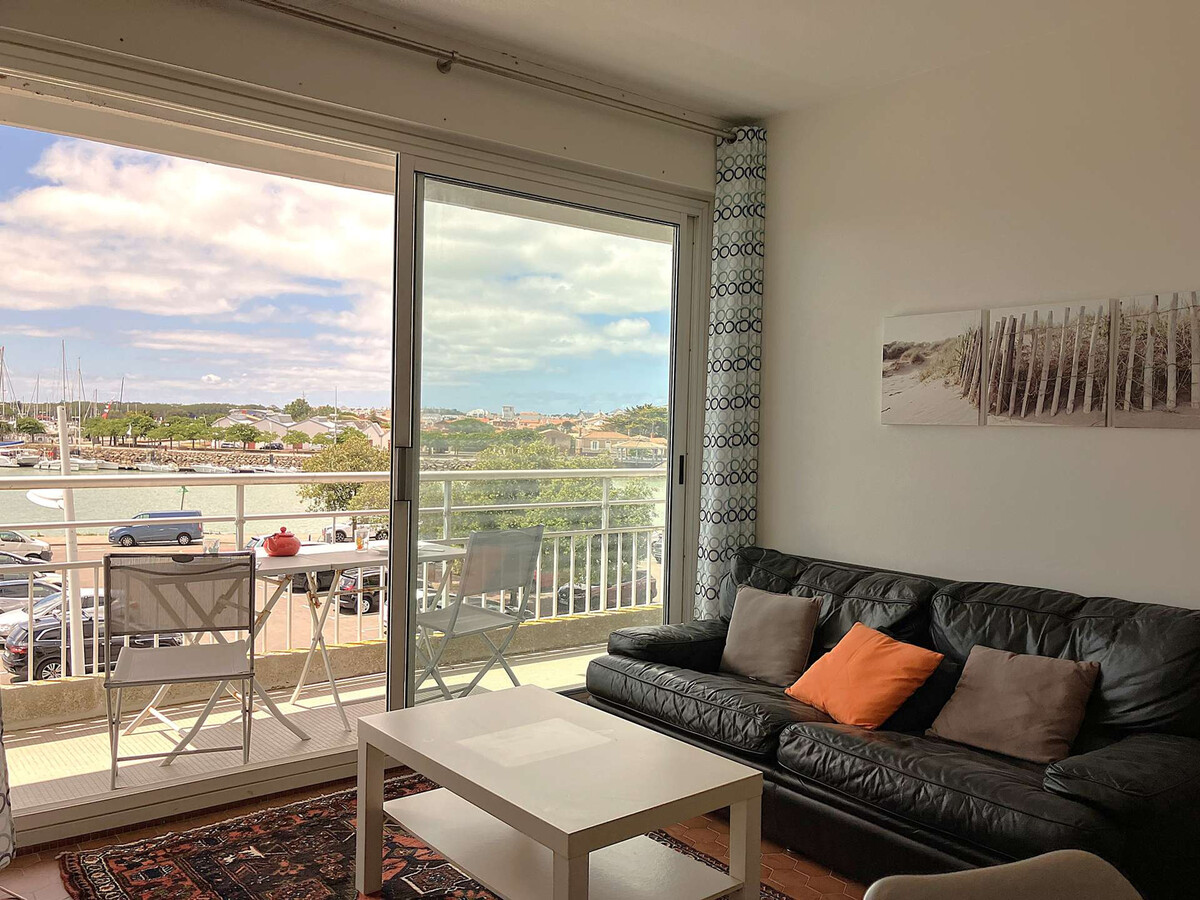 Appartement 2 chambres vue port, balcon sud-ouest, garage - Photo 3