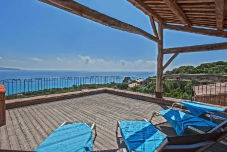 Appartement vue mer avec piscine partagée à Olmeto : photo 14