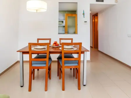 Appartement La Vela – terrasse couverte à 200 m de la plage : photo 9