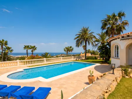 Location villa à Denia, Villa Montgo avec piscine privée, climatisation et parking à Denia