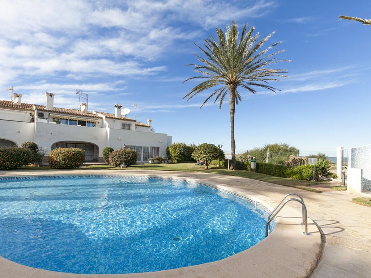 Appartement rénové plage Las Marinas, piscine et terrasse - Photo 4