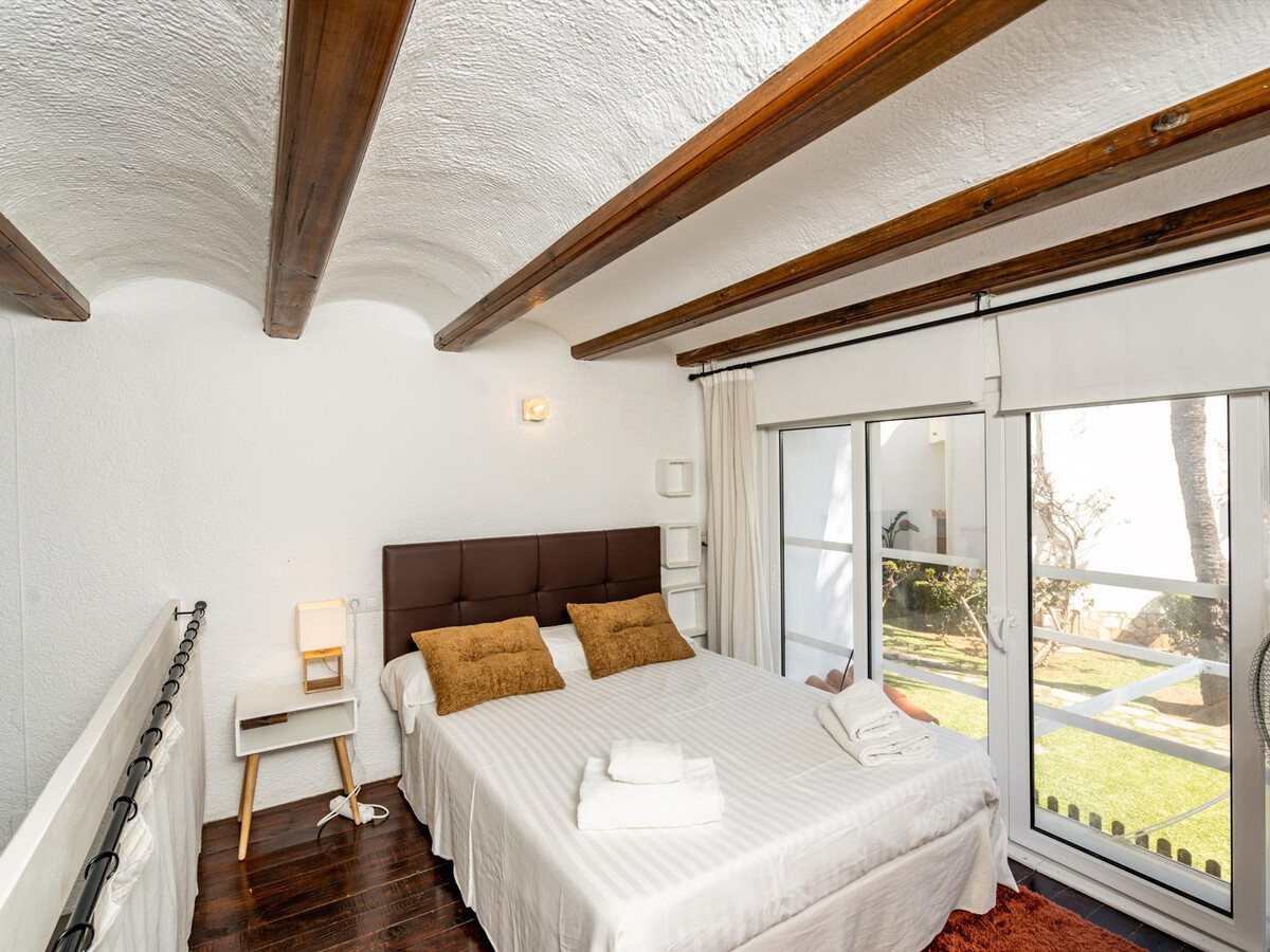 Appartement rénové plage Las Marinas, piscine et terrasse - Photo 10