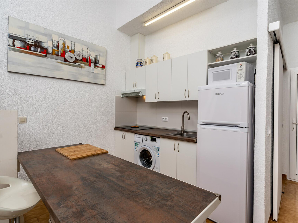 Appartement rénové plage Las Marinas, piscine et terrasse - Photo 14