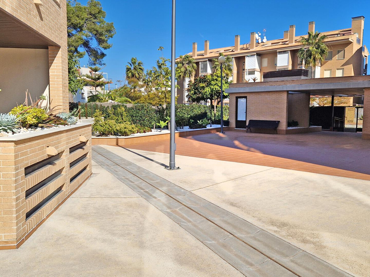 Appartement Brisas del Arenal à Xàbia : piscine, terrasse, 2 chambres - Photo 5