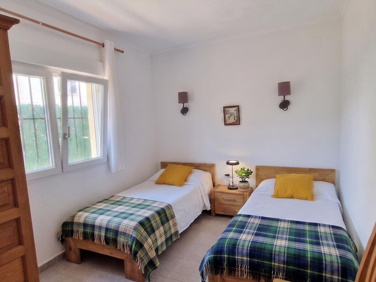 La Gallega : Maison 6 pers. à Denia, piscine et plage à 200m - Photo 12