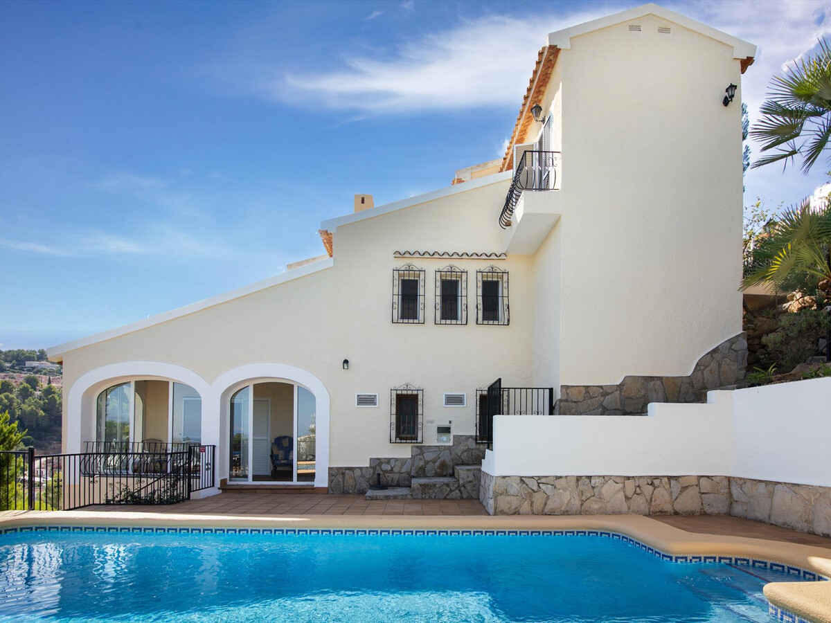Villa Arriba à Denia : 3 chambres, piscine 8x4m, golf - Photo 3
