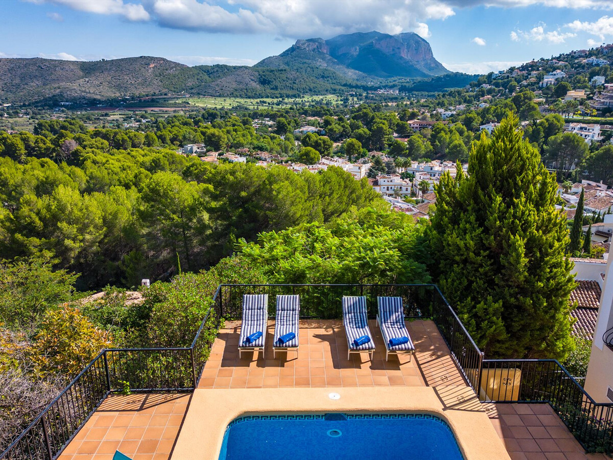 Villa Arriba à Denia : 3 chambres, piscine 8x4m, golf - Photo 4