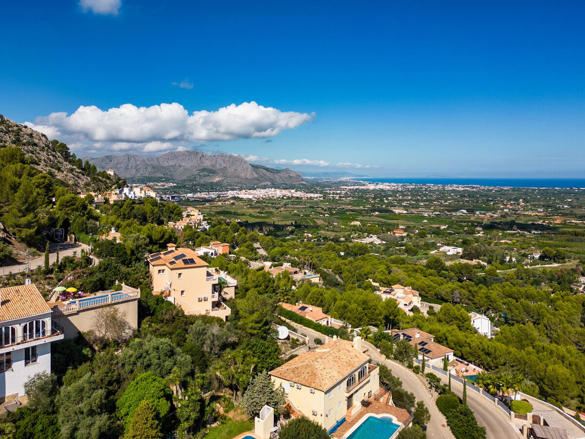 Villa Arriba à Denia : 3 chambres, piscine 8x4m, golf - Photo 27