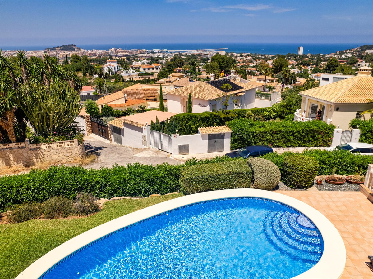 Villa Joli : 3 chambres, piscine privée et vue baie à Denia - Photo 6