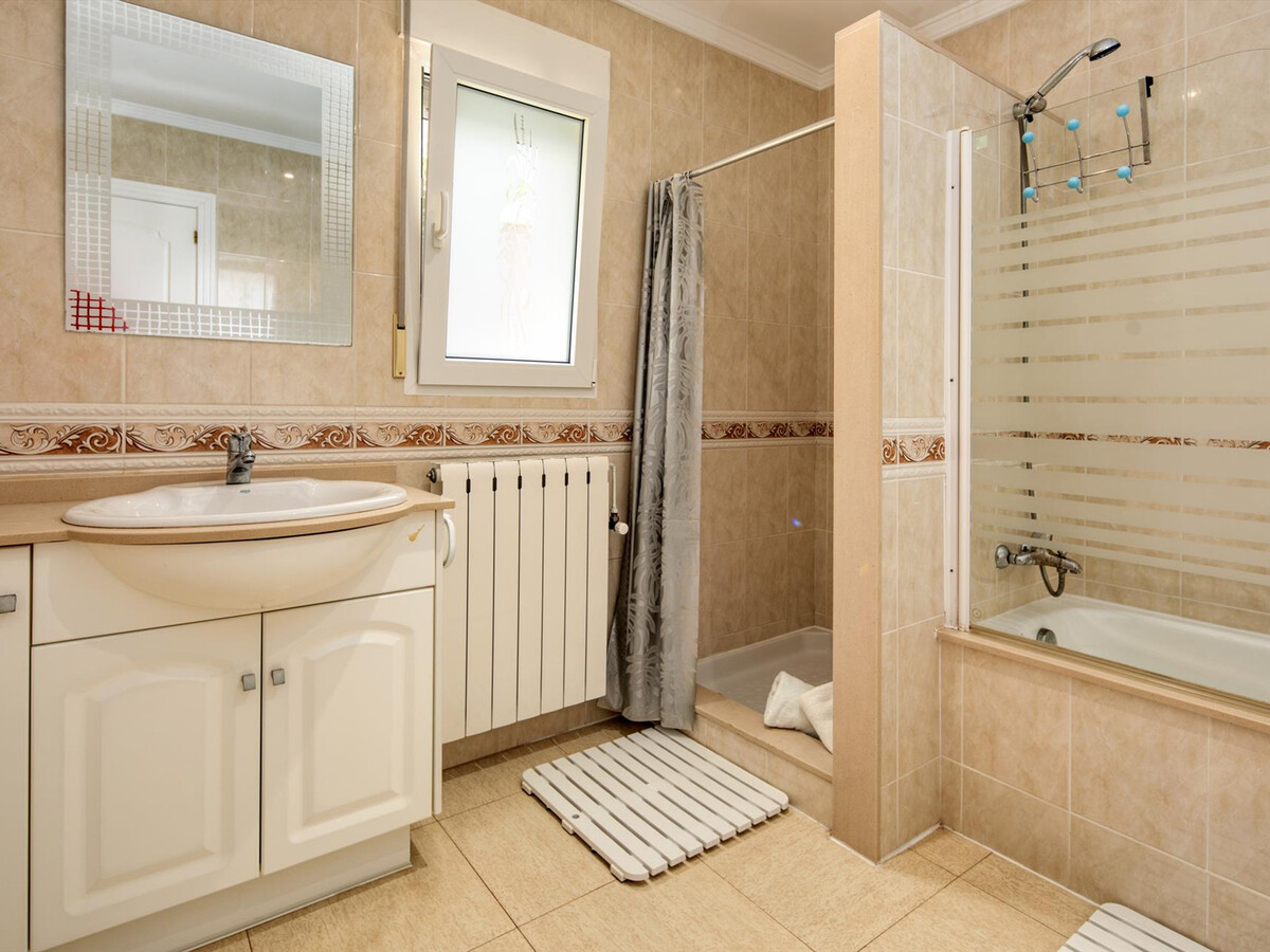 Villa Joli : 3 chambres, piscine privée et vue baie à Denia - Photo 13