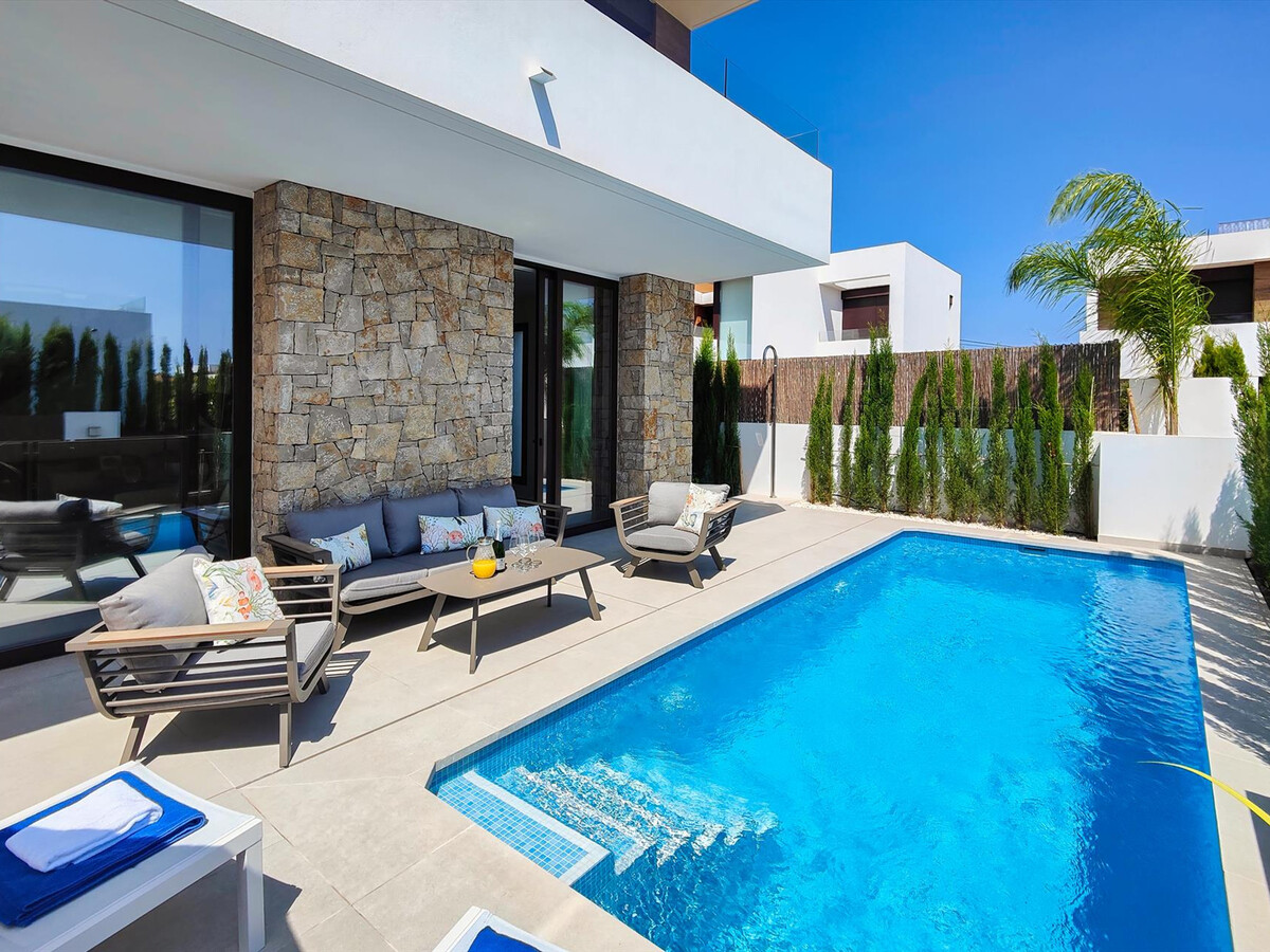 Villa San Juan – Piscine privée 7x3m, 2 chambres, centre Denia - Photo 2