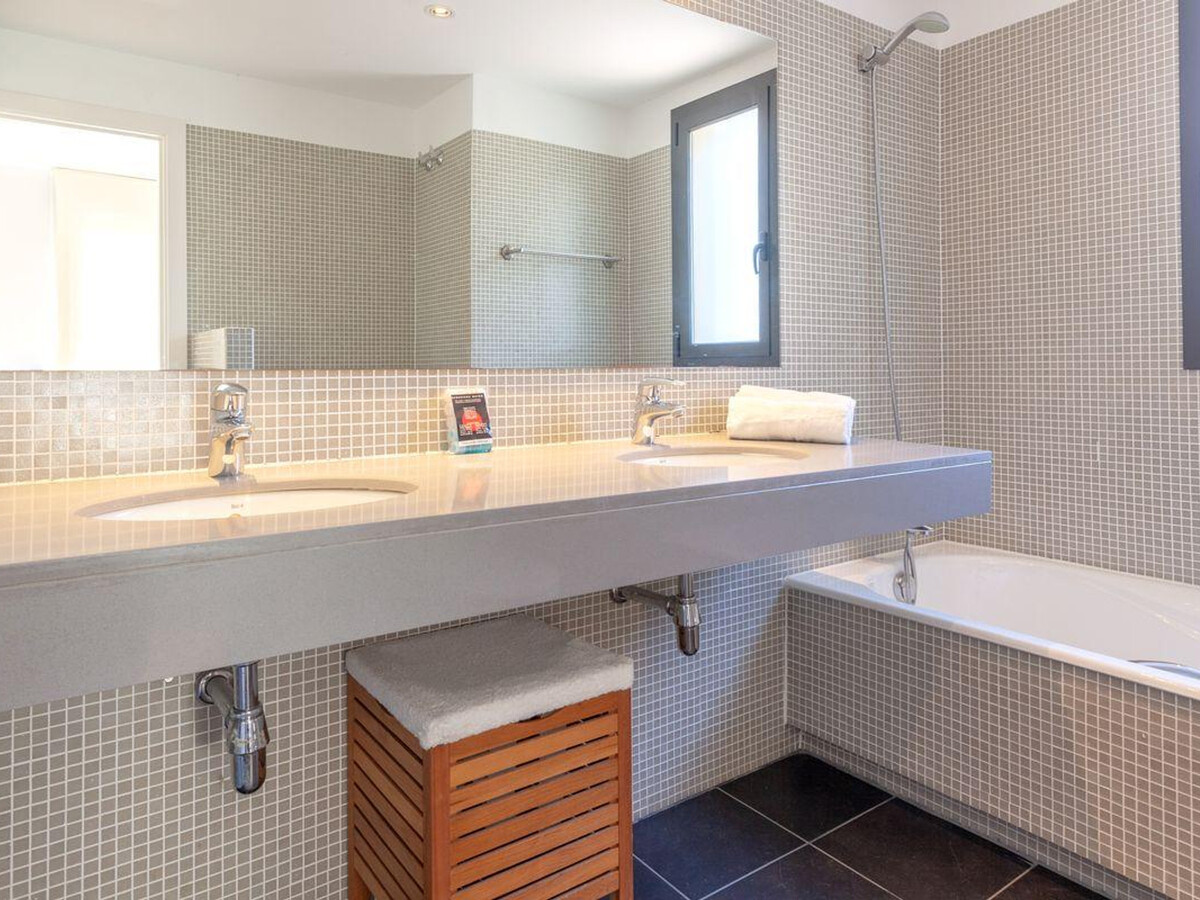 Villa 8 pers., piscine privée et jardin à Tamariu - Photo 13