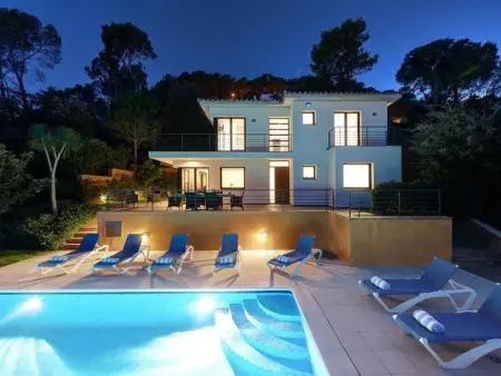 Villa Contemporaine 8 Pers, Piscine à Tamariu, Location Villa 8 personnes à Tamariu - Photo 16