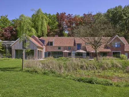 Location villa à Schilde