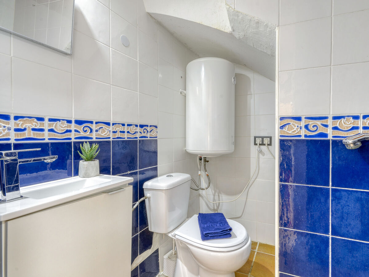 Maison Delfín – 4 chambres, piscine et vue canal à Empuriabrava - Photo 12