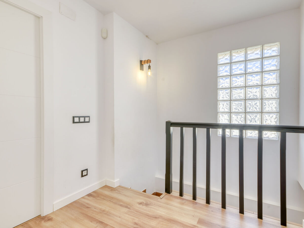Maison Delfín – 4 chambres, piscine et vue canal à Empuriabrava - Photo 14