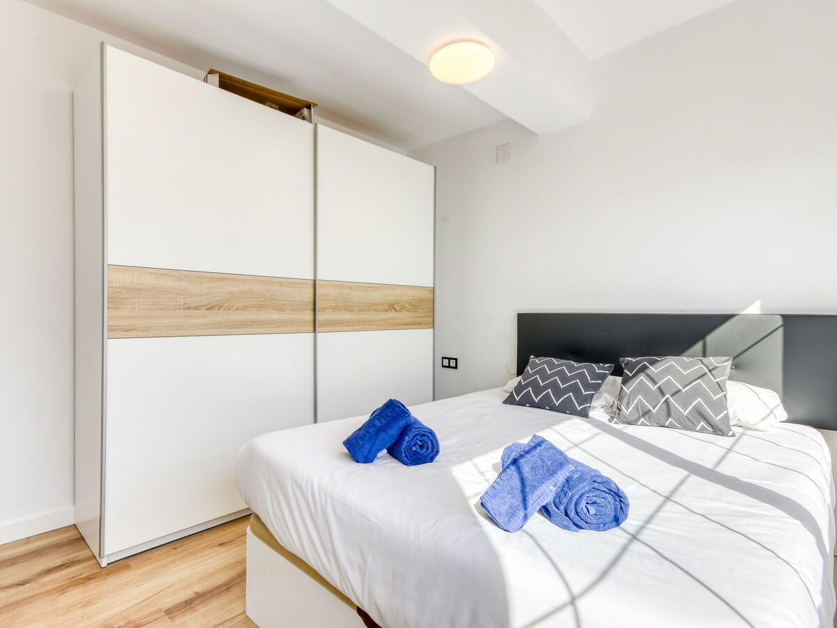 Maison Delfín – 4 chambres, piscine et vue canal à Empuriabrava - Photo 16