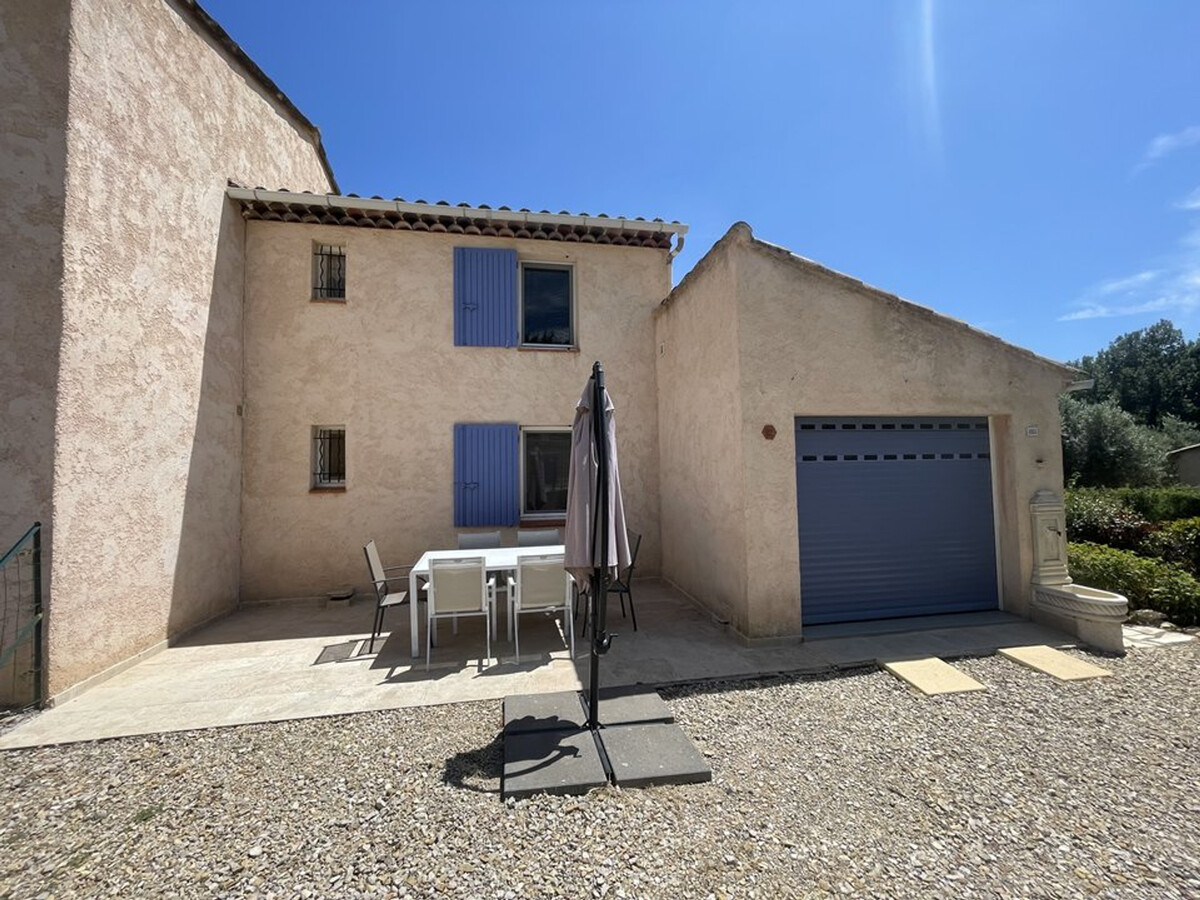 Villa 4 pers. avec jardin arboré et piscine à Quinson - Photo 1