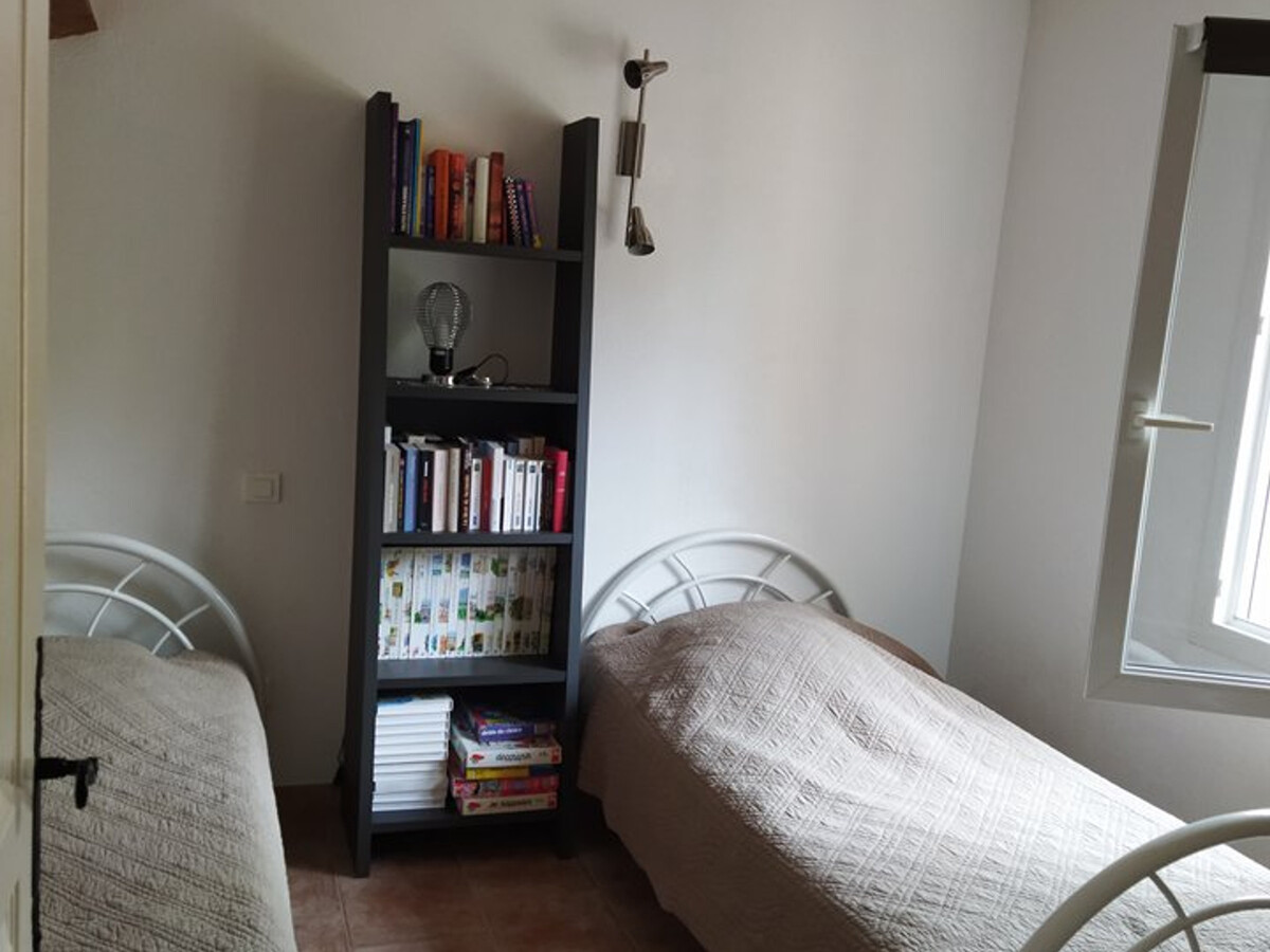 Villa 4 pers. avec jardin arboré et piscine à Quinson - Photo 6
