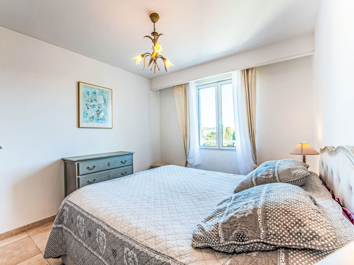 Appartement Cavalaire – terrasse, piscine, 300 m de la plage - Photo 11