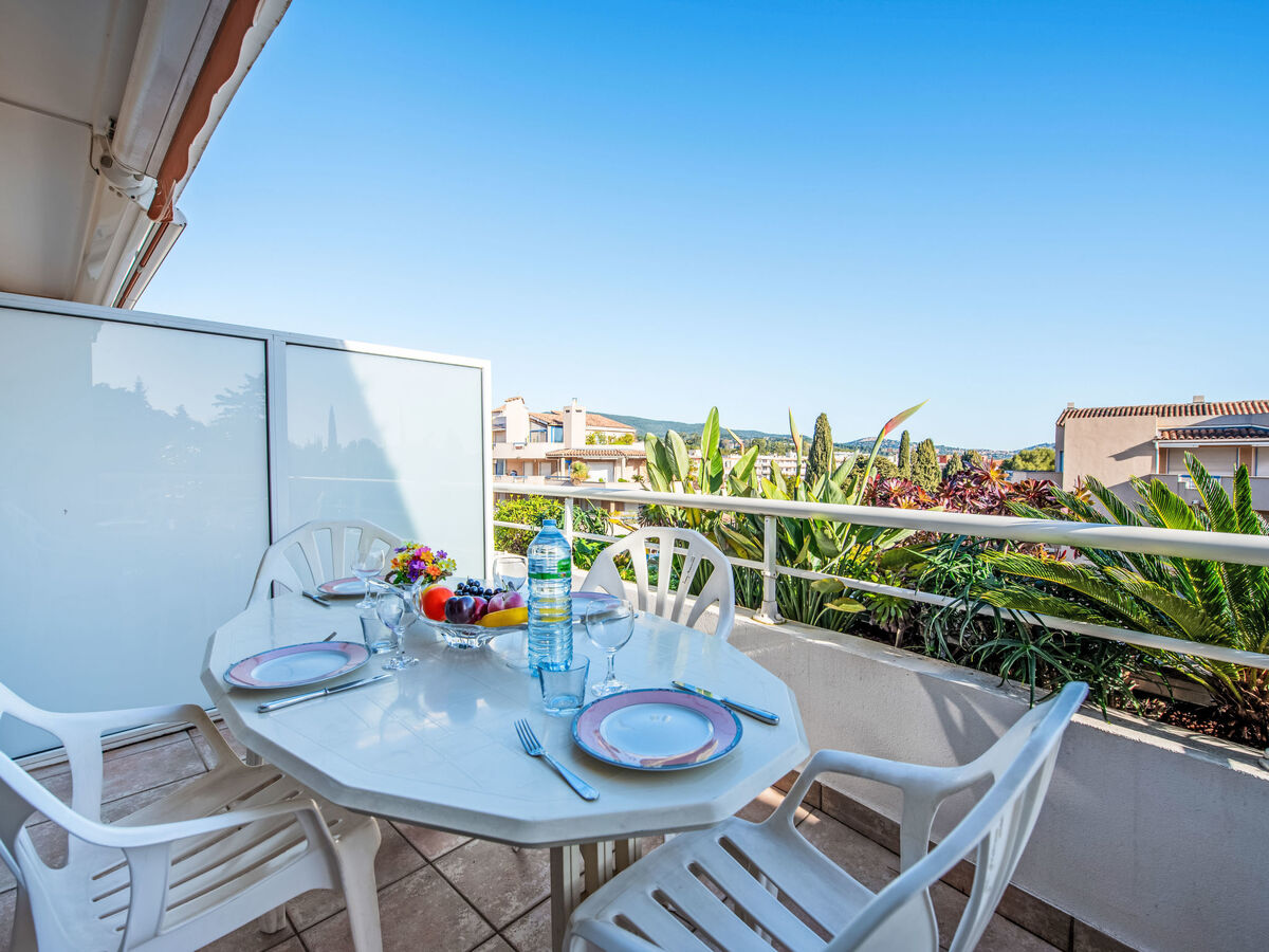 Appartement Cavalaire – terrasse, piscine, 300 m de la plage - Photo 13