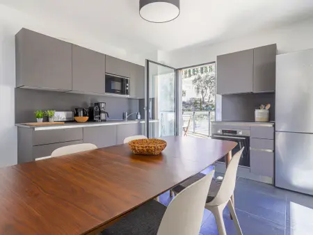 Apt 3 pièces Eze avec vue mer et 2 balcons : photo 4